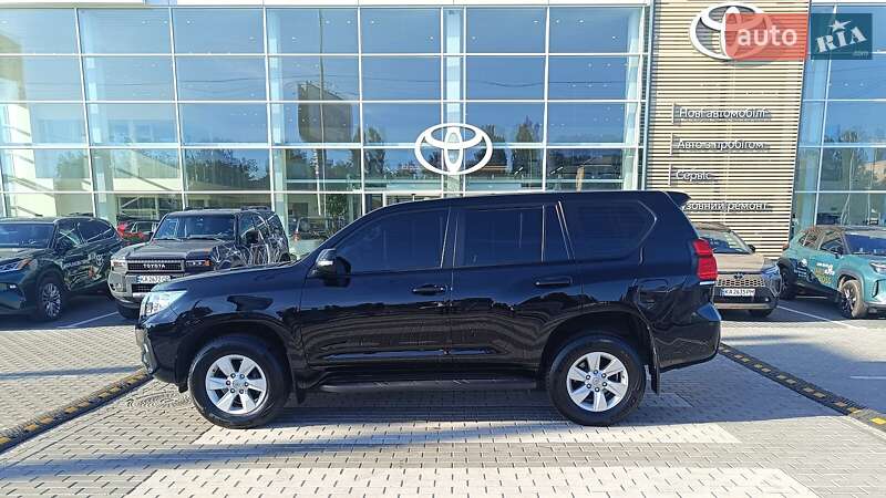 Toyota Land Cruiser Prado 2019