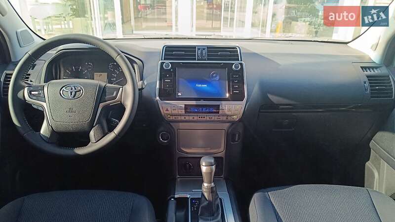 Toyota Land Cruiser Prado 2019