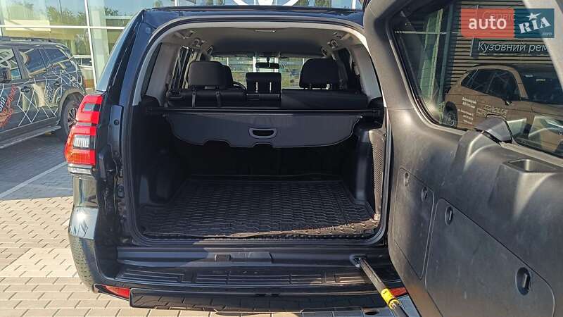 Toyota Land Cruiser Prado 2019