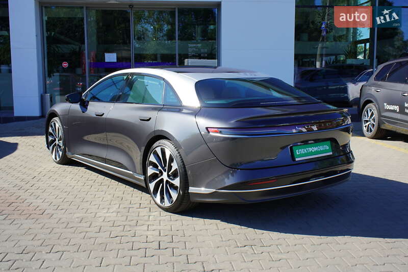 Lucid Air 2023
