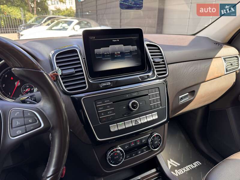 Mercedes-Benz GLE-Class 2017