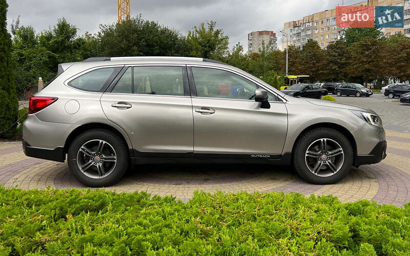 Subaru Outback 2016