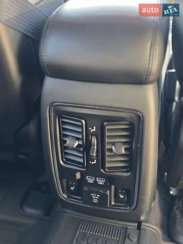 Jeep Grand Cherokee 2017