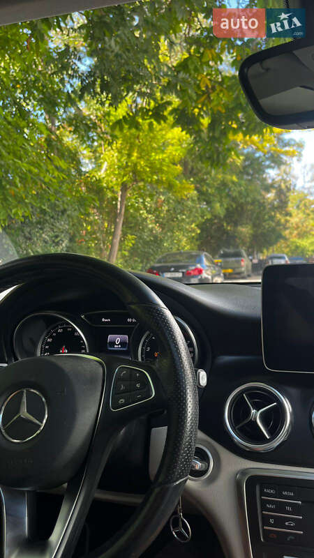 Mercedes-Benz GLA-Class 2018