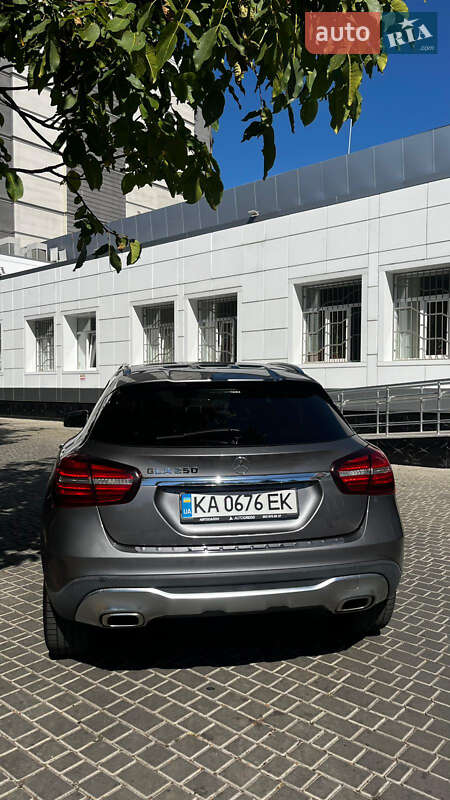 Mercedes-Benz GLA-Class 2018