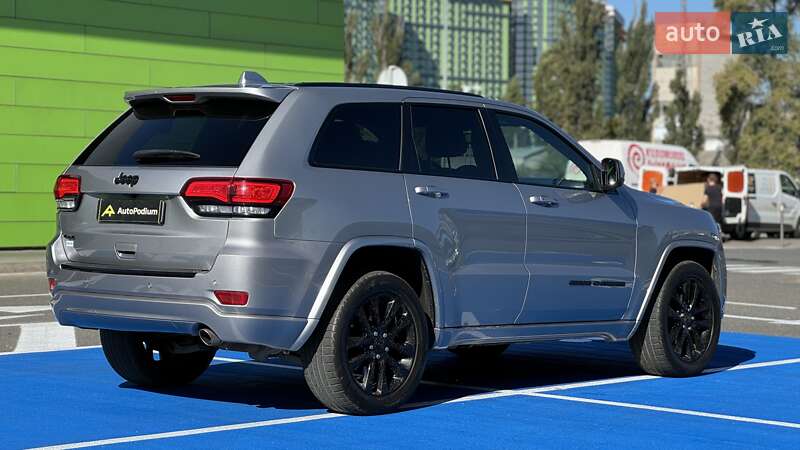 Jeep Grand Cherokee 2017