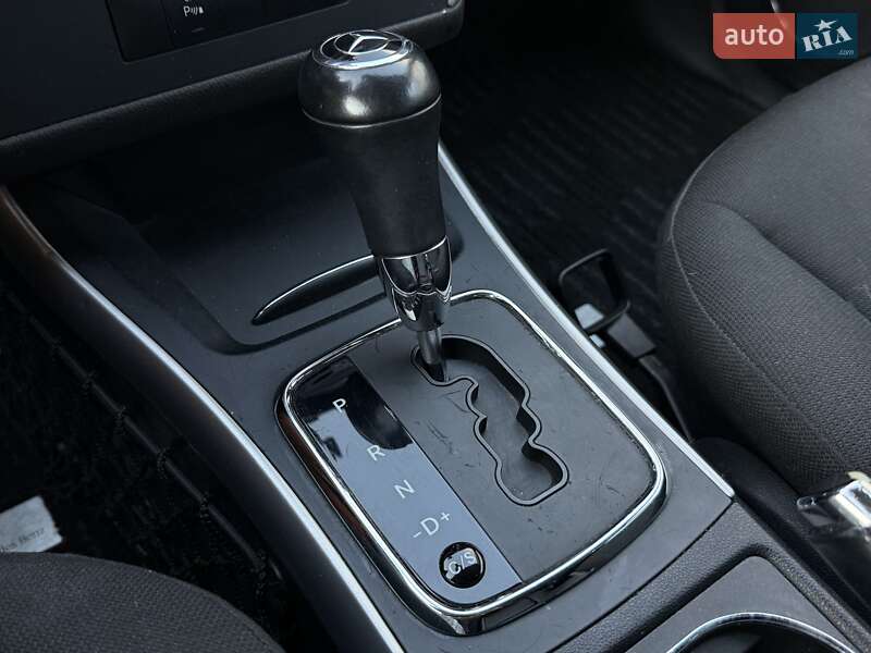 Mercedes-Benz B-Class 2011