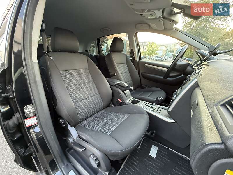 Mercedes-Benz B-Class 2011