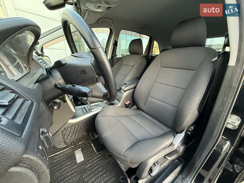 Mercedes-Benz B-Class 2011