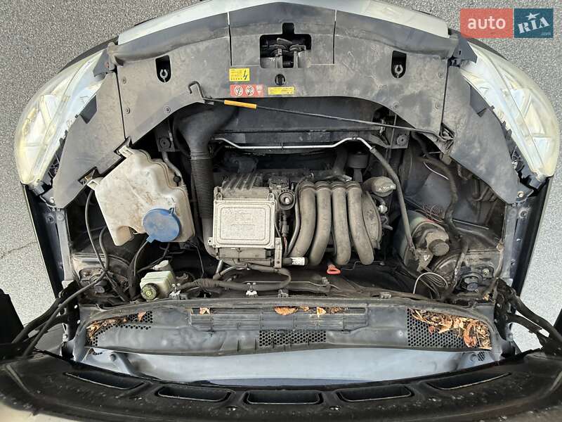 Mercedes-Benz B-Class 2011