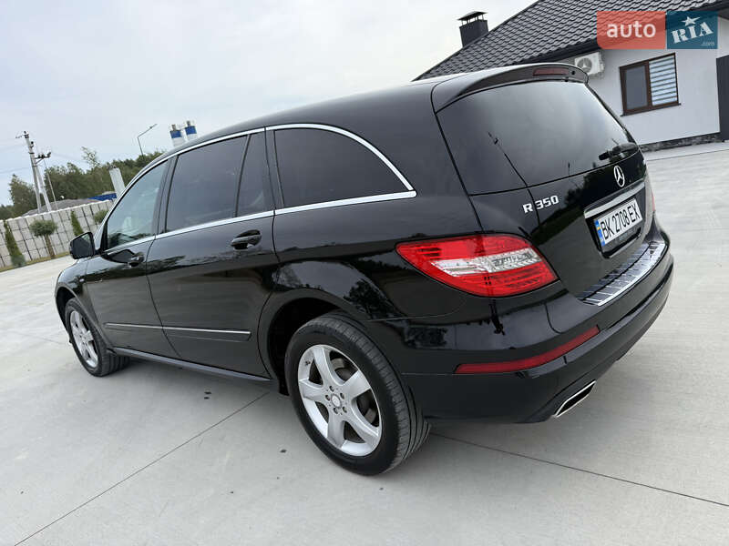 Mercedes-Benz R-Class 2012