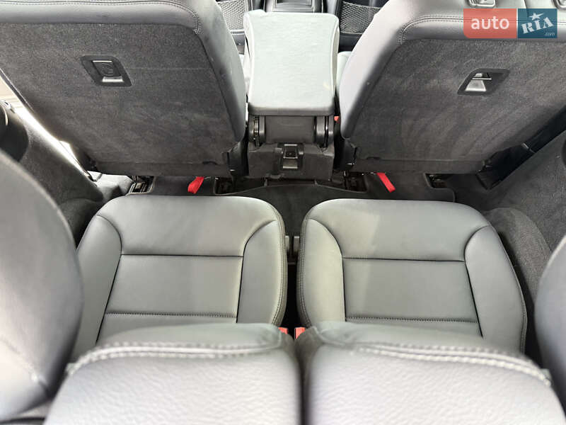 Mercedes-Benz R-Class 2012