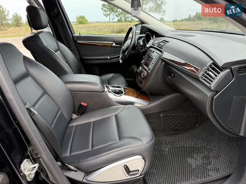 Mercedes-Benz R-Class 2012