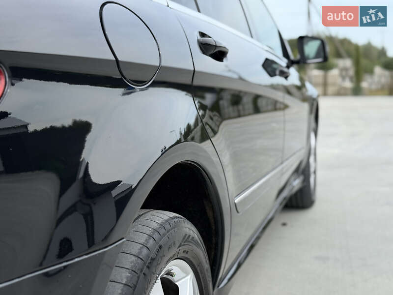 Mercedes-Benz R-Class 2012