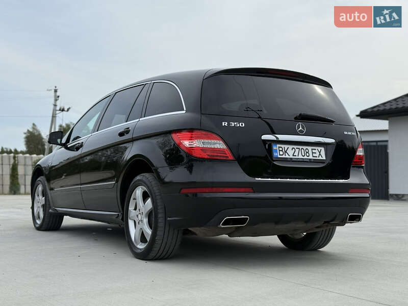 Mercedes-Benz R-Class 2012