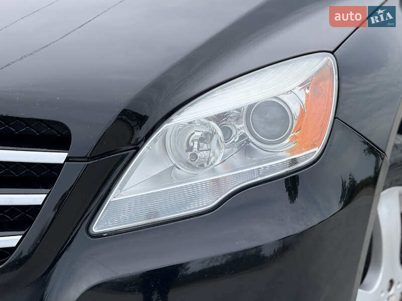 Mercedes-Benz R-Class 2012