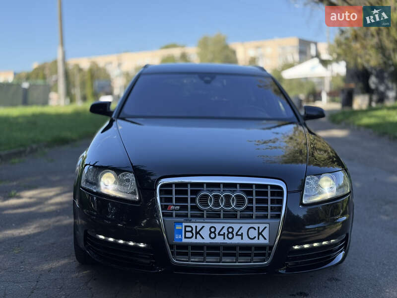 Audi-60