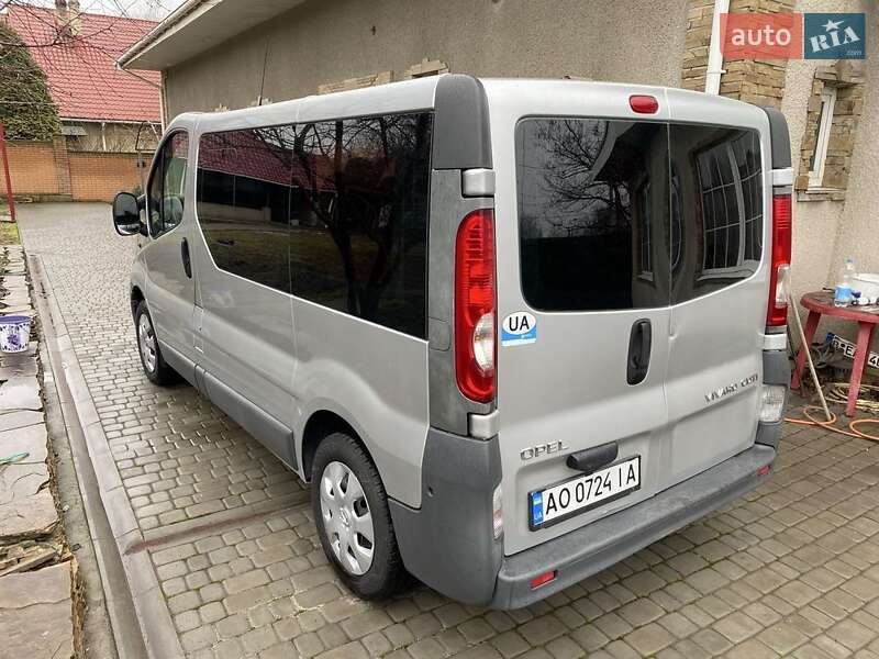 Opel Vivaro 2008