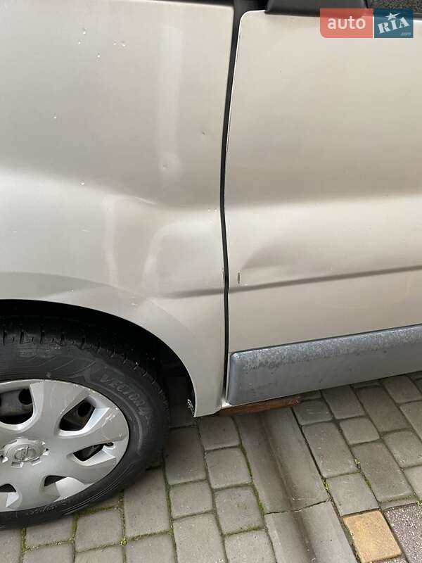 Opel Vivaro 2008