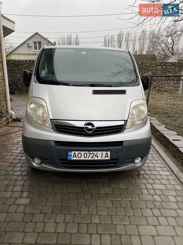 Opel Vivaro 2008