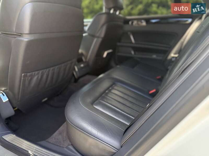 Volkswagen Phaeton 2009