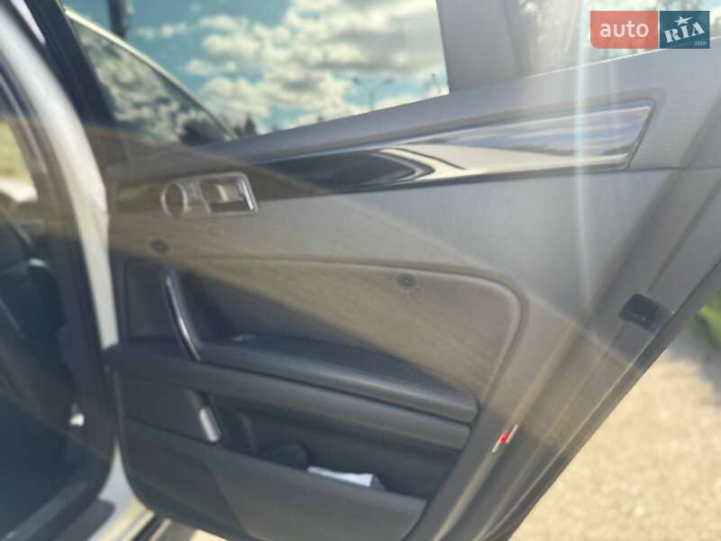 Volkswagen Phaeton 2009