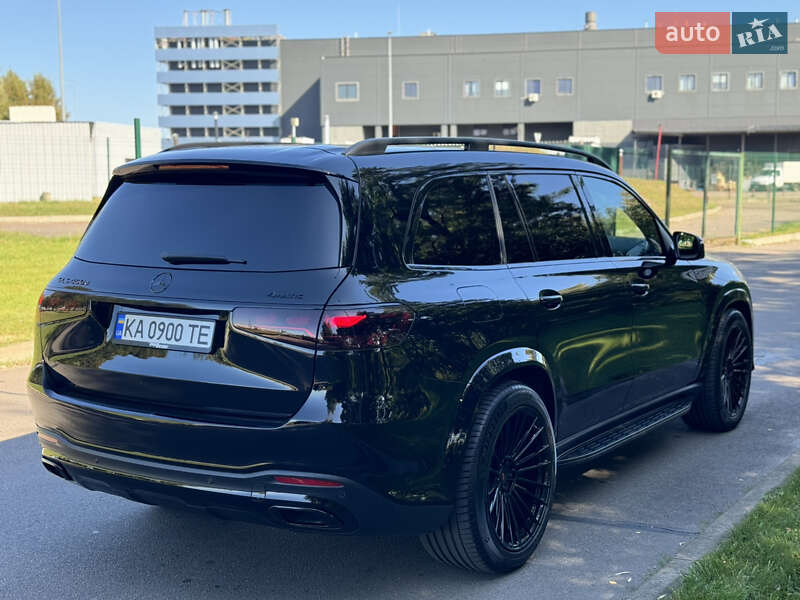 Mercedes-Benz GLS-Class 2023