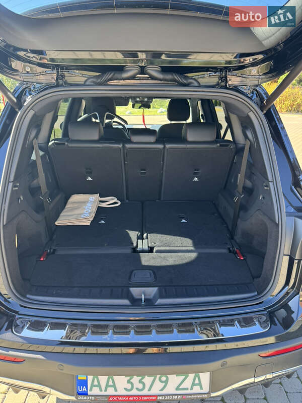 Mercedes-Benz EQB 2022