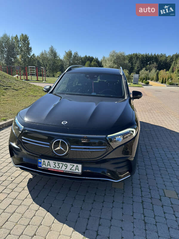 Mercedes-Benz EQB 2022