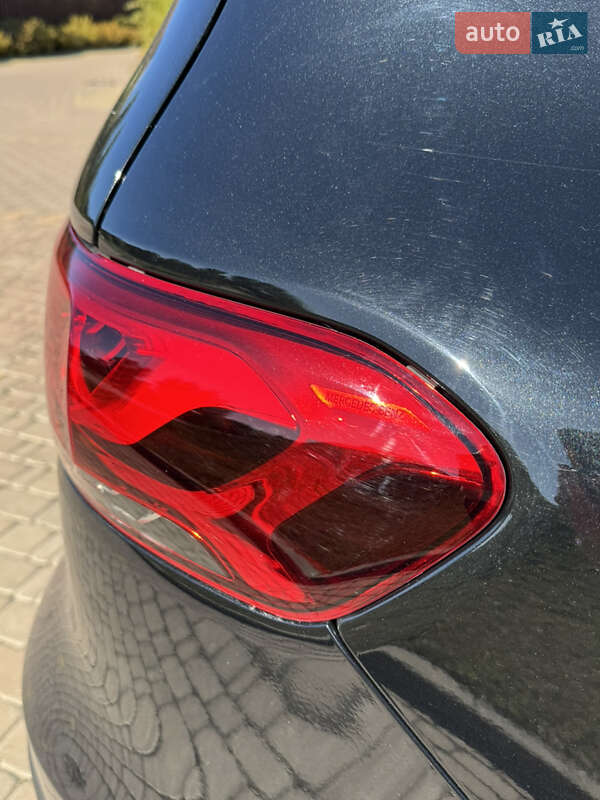 Mercedes-Benz EQB 2022