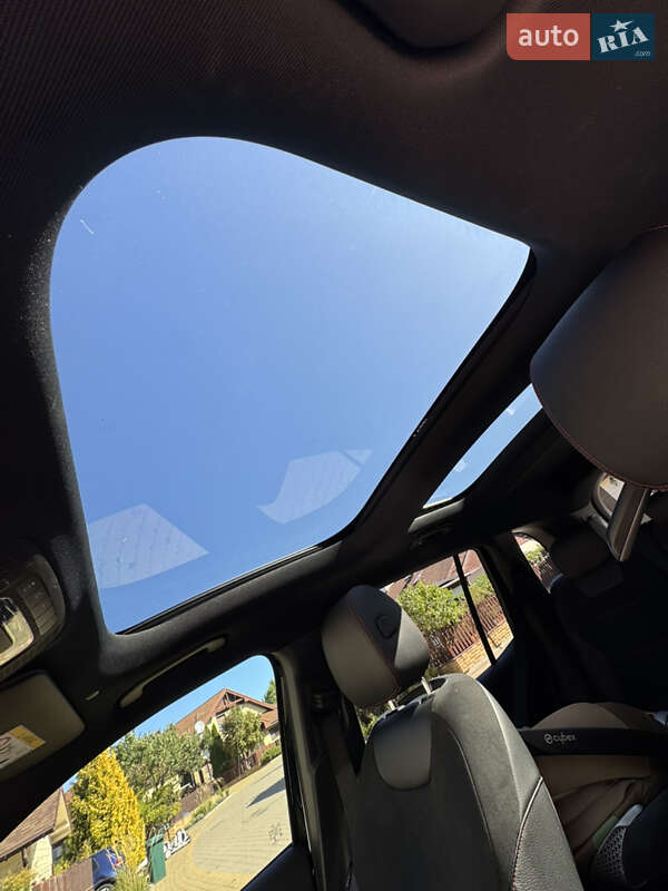 Mercedes-Benz EQB 2022