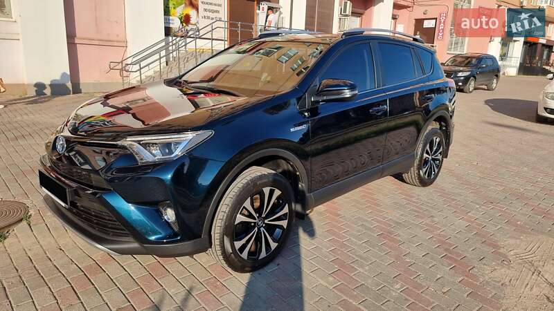 Toyota RAV4 2017