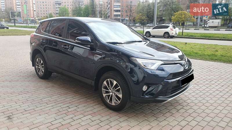 Toyota RAV4 2017