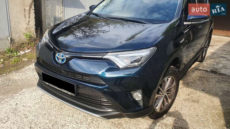 Toyota RAV4 2017