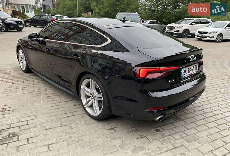 Audi-23