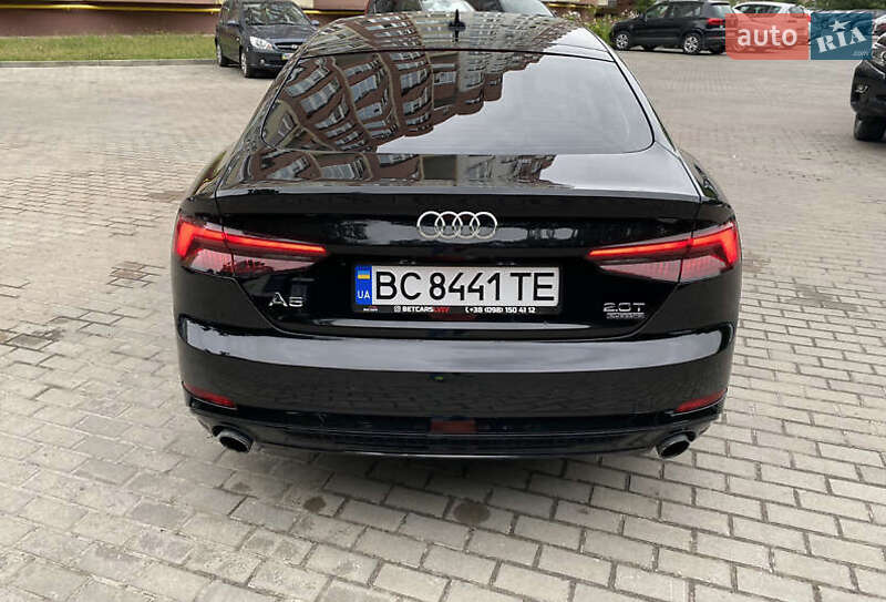 Audi-35