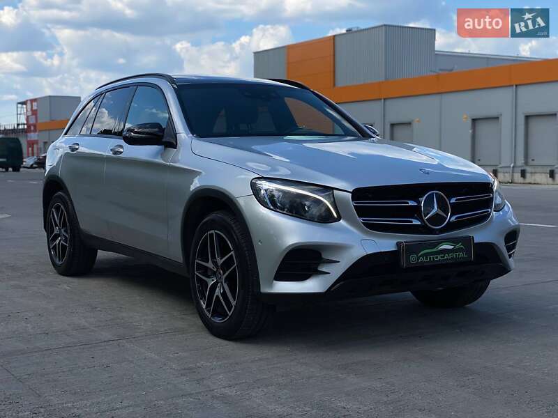 Mercedes-Benz-5