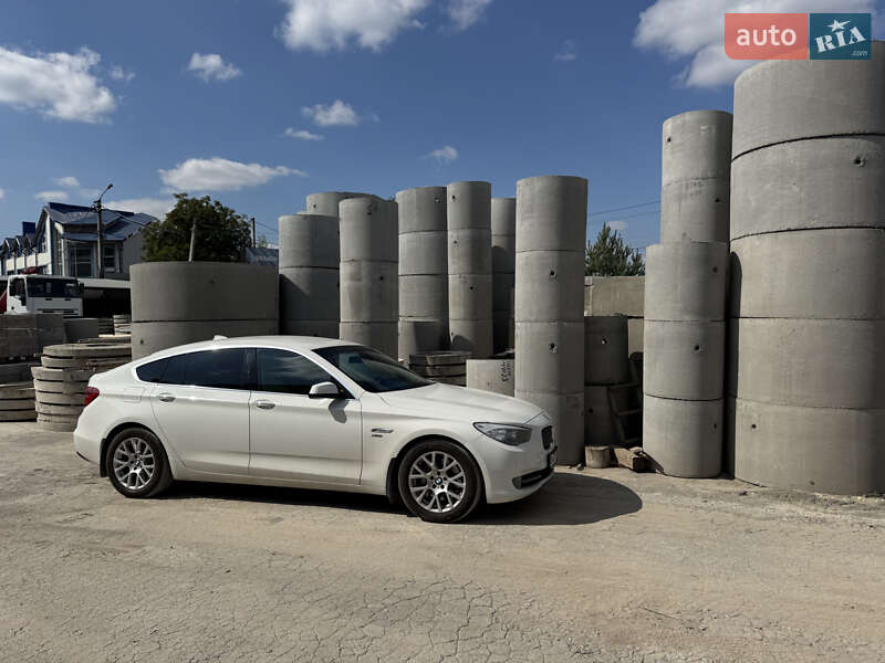 BMW 5 Series GT 2010