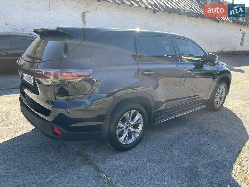Toyota Highlander 2015