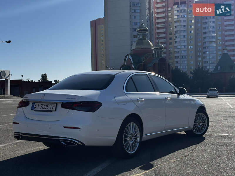 Mercedes-Benz E-Class 2020