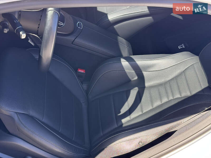 Mercedes-Benz E-Class 2020