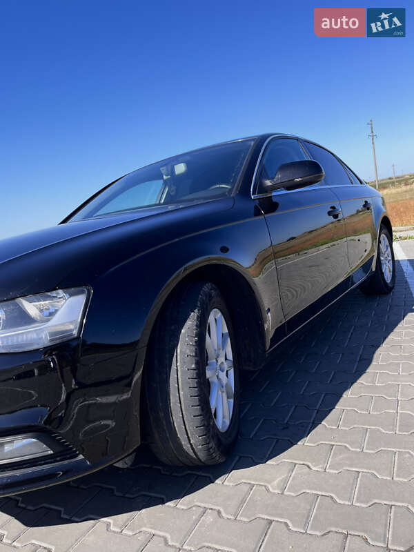 Audi A4 2012