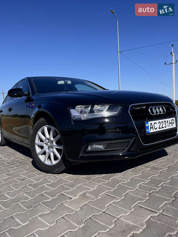 Audi A4 2012