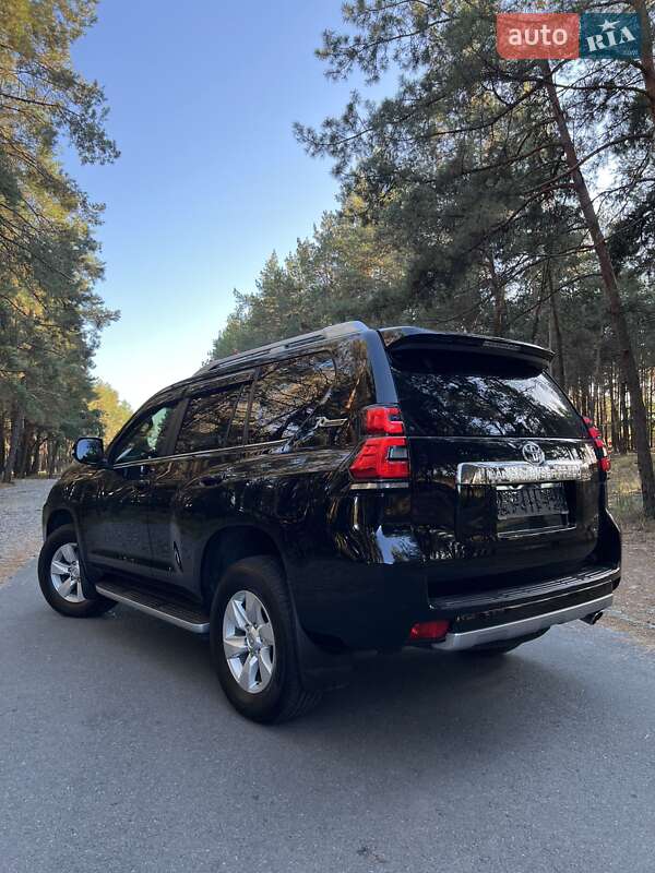 Toyota Land Cruiser Prado 2019