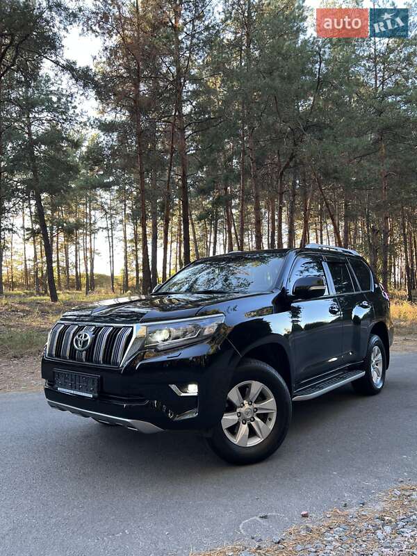 Toyota Land Cruiser Prado 2019