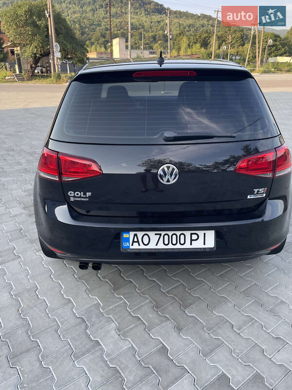 Volkswagen Golf 2016