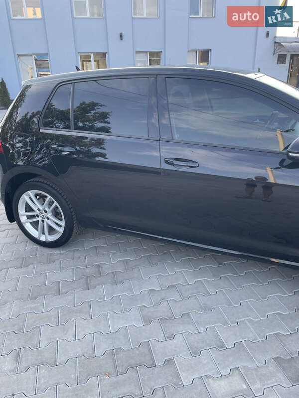 Volkswagen Golf 2016