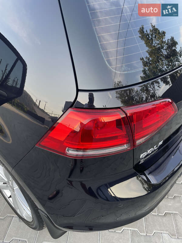 Volkswagen Golf 2016