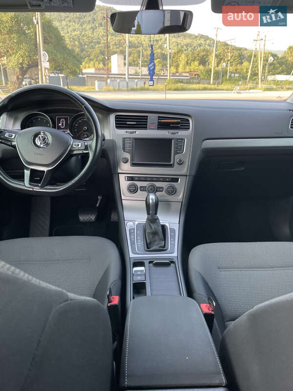 Volkswagen Golf 2016