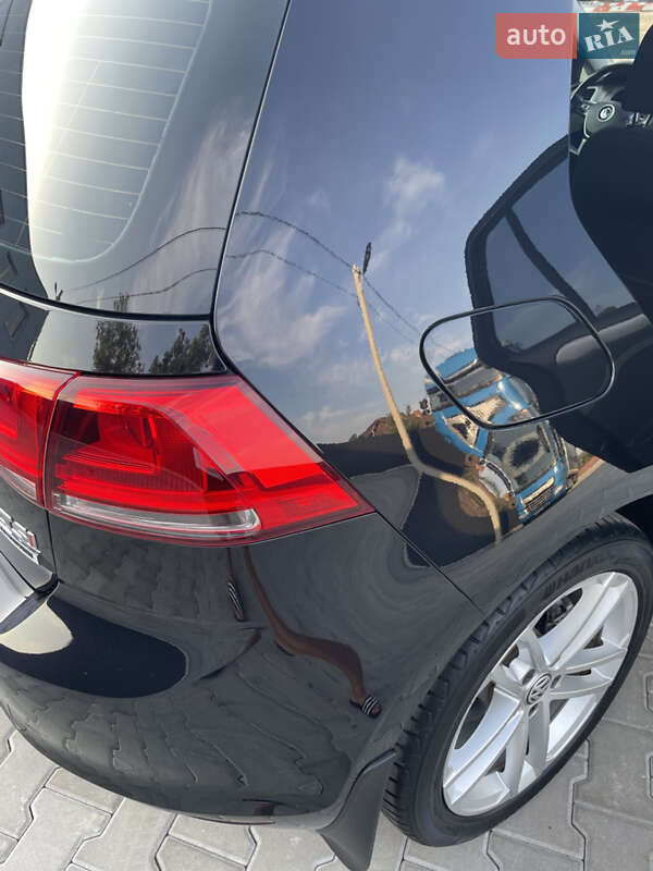 Volkswagen Golf 2016